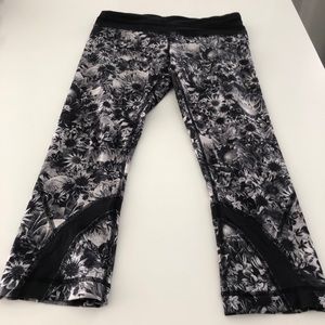 Lululemon Stretchy Leggings